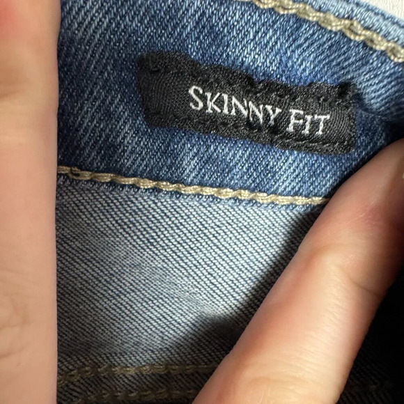 Judy Blue skinny fit distressed jeans fray hem medium wash size 3/26 Q14 - Picture 7 of 8